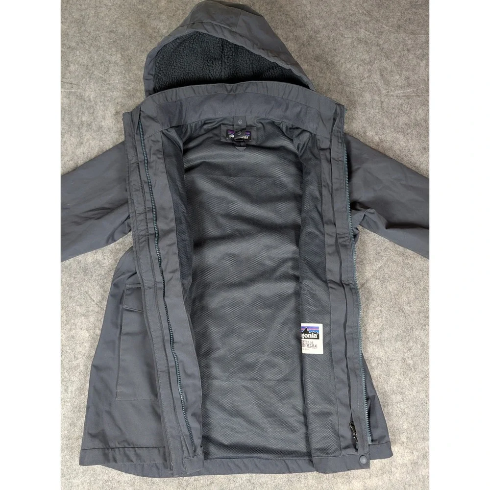 Patagonia Kids Insulated Waterproof Parka Jacket Gray Hooded Winter Warm‎